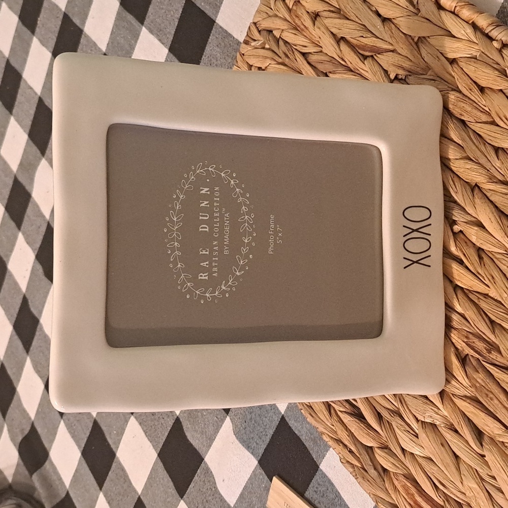Rae Dunn XOXO Ceramic Photo Frame